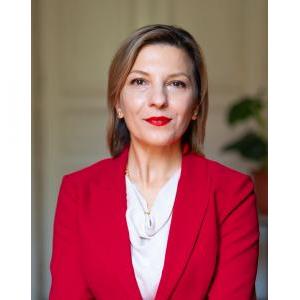 Elena Calistru
